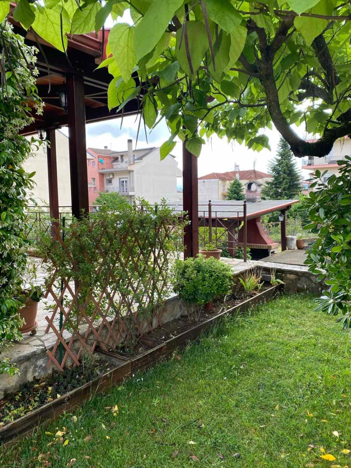 דירות Wooden House In יואנינה מראה חיצוני תמונה